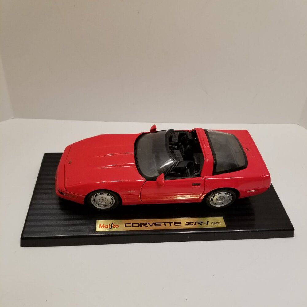 1992 Corvette ZR1 Maisto Rare Collectible Vintage Diecast Scale Metal Model Car!